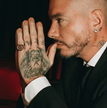 Ringwatch I G-Shock I J BALVIN I CRW-001JB-9ER